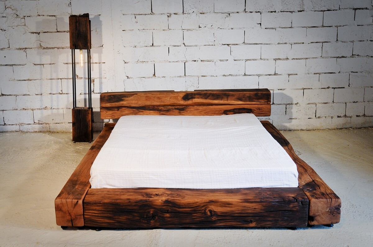 מיטה מעץ אלון דגם Yava